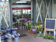 「蜂巣花店」　（東京都板橋区）の花屋店舗写真1